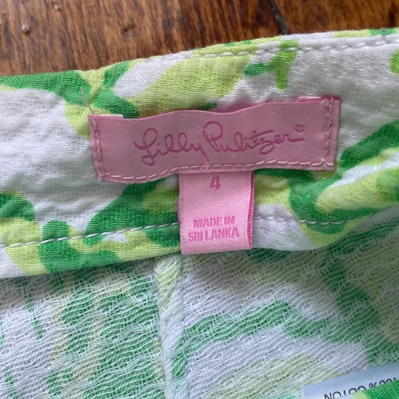 Lilly Pulitzer Liza shorts - Picture 3 of 4